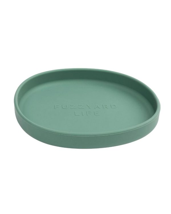 Myrtle Green - Comedero plano de silicona FuzzYard Life para gatos